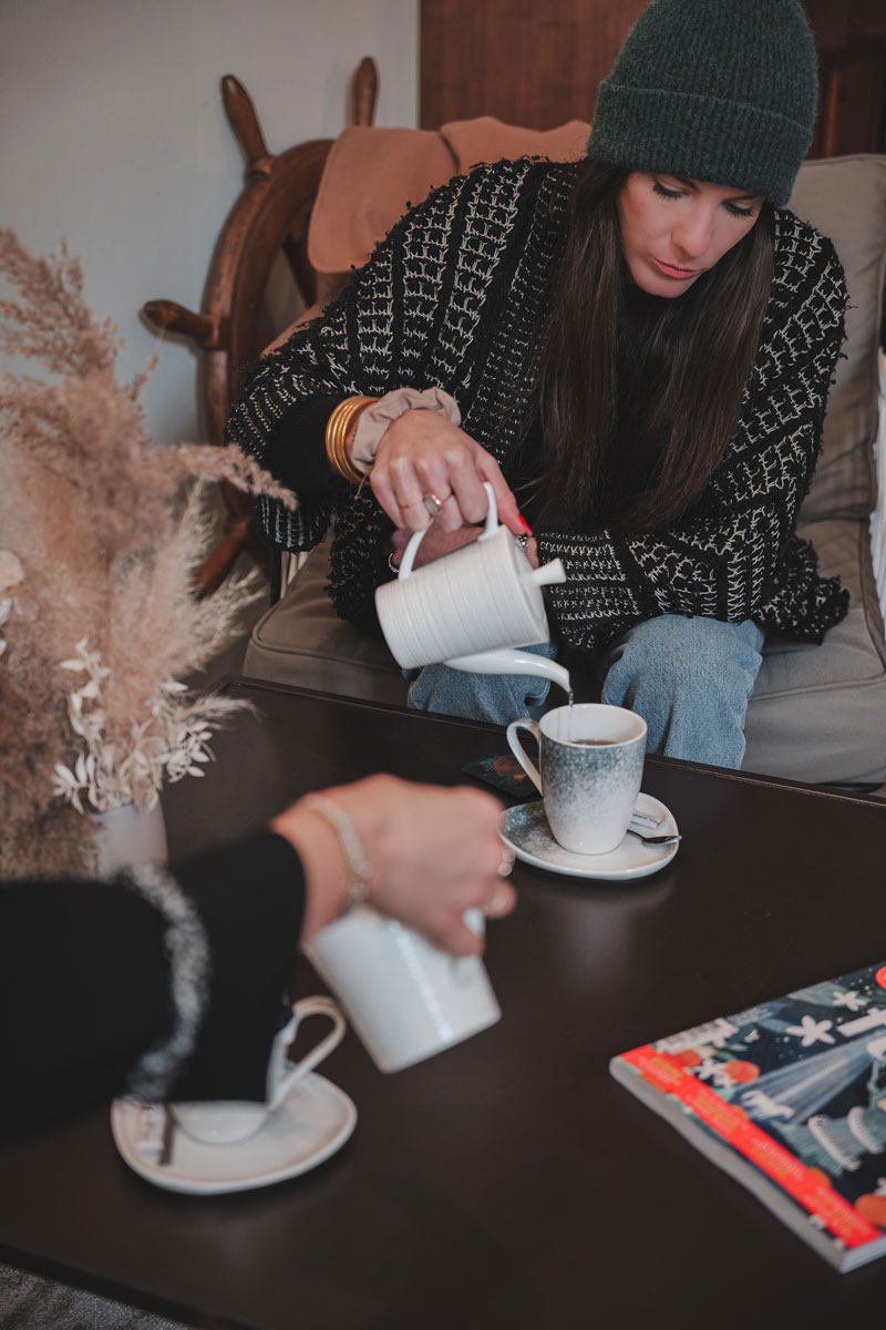 Photo hotel the chaud hiver confort lobby mise en avant reseaux sociaux