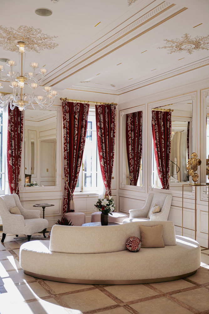 Photographie d'un lobby d'un hôtel de luxe pour le site Internet