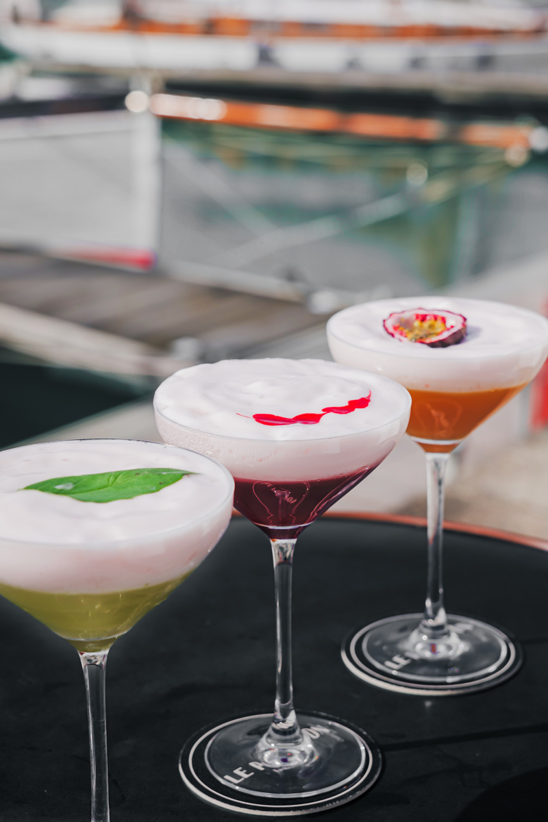 Photographie culinaire des cocktails d'un bar pour la communication sur Instagram