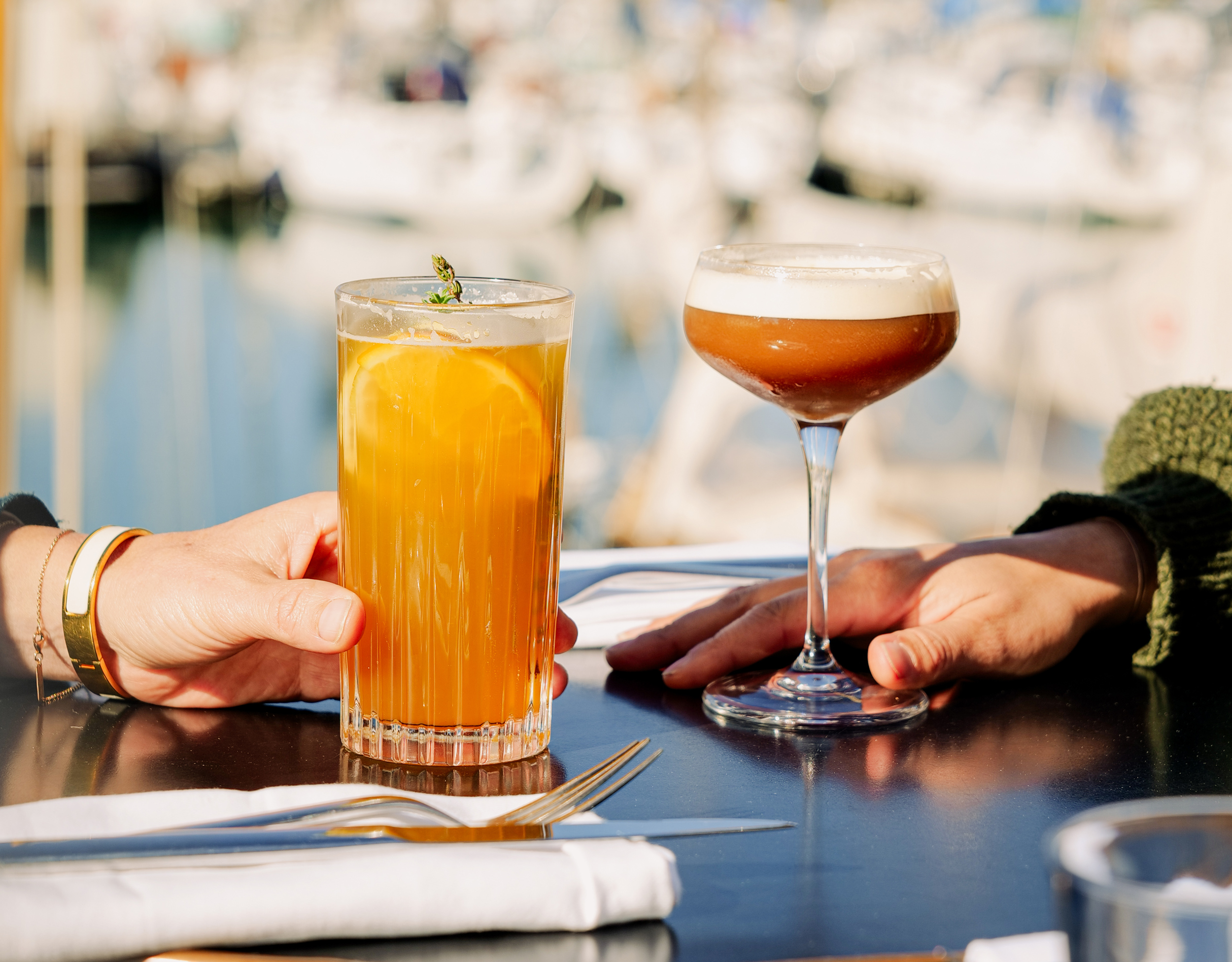 Mission de shooting photo pour la nouvelle carte cocktail 2025 du Pompon