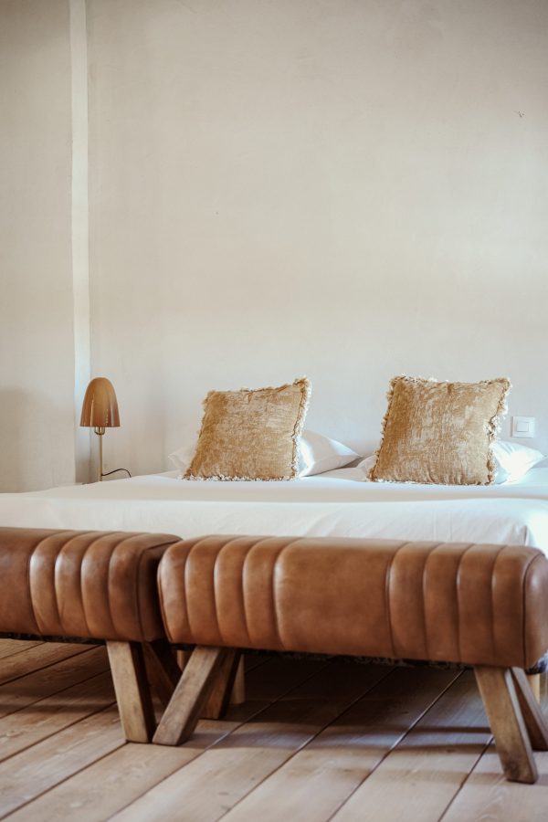 espaces-vides-chambres-chateau-mobilier-charme-atelierdotcom-shooting